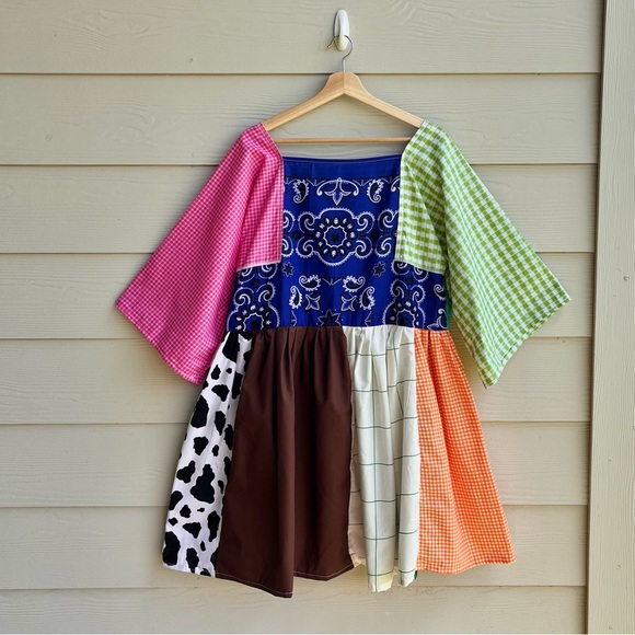 Handmade Rainbow Farm Bandana Dress SKU 05275 Chicken Patchwork - Picture 3 of 10